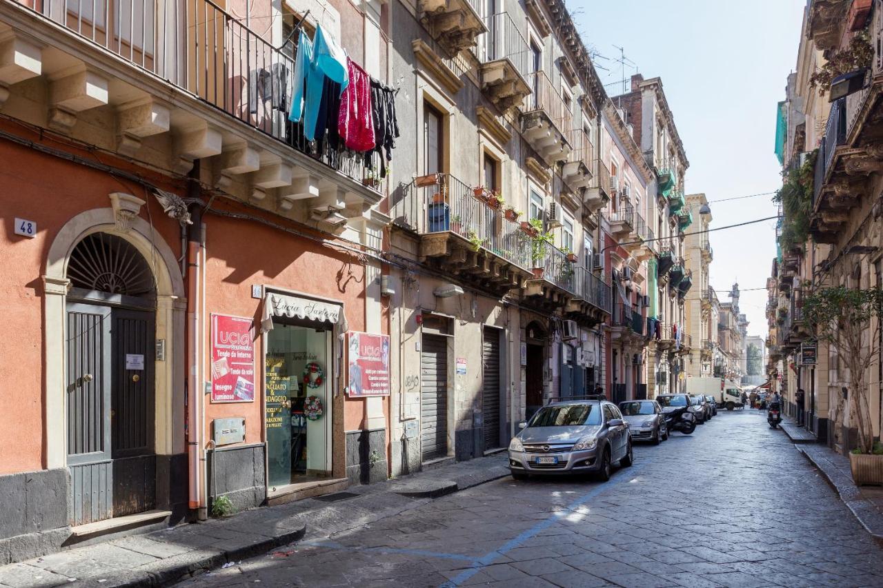 Centre Apartment Grotte Bianche Catania Exterior photo